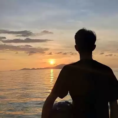侯梦洁